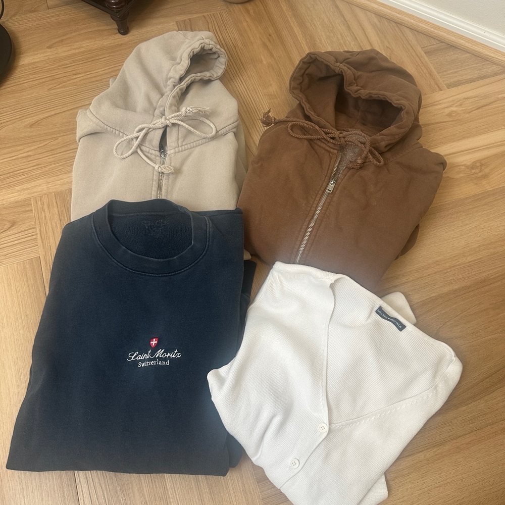 Set of 4 Brandy Melville hoodies and sweaters